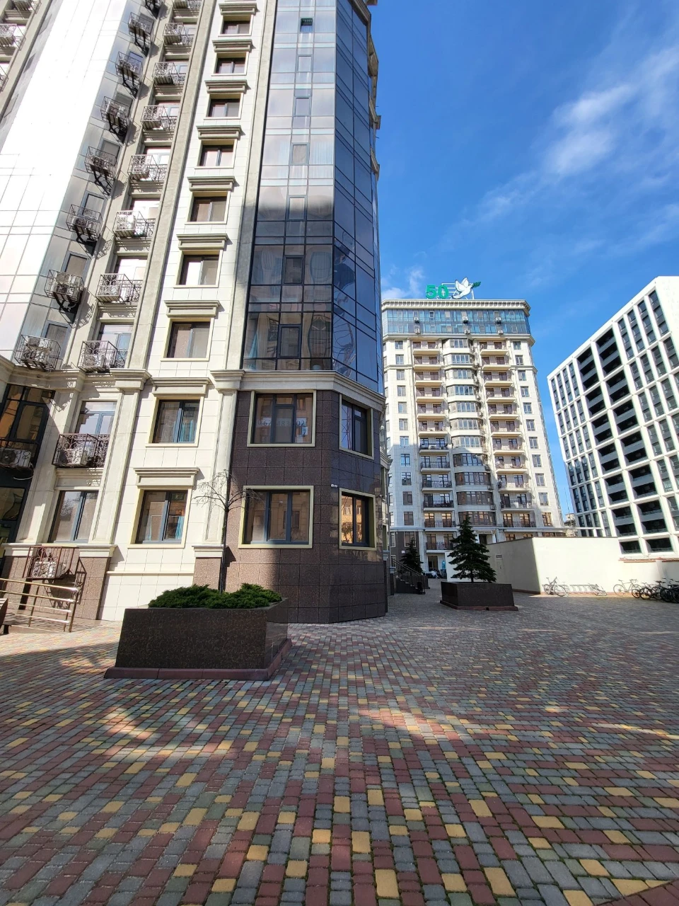 ПРОДАМ 2-комнатную квартиру ЖК 25 ЖЕМЧУЖИНА НА ИТАЛЬЯНСКОМ Б
