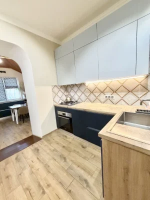 Продаж 3-кімн квартири у котеджі по вул Весніна без %