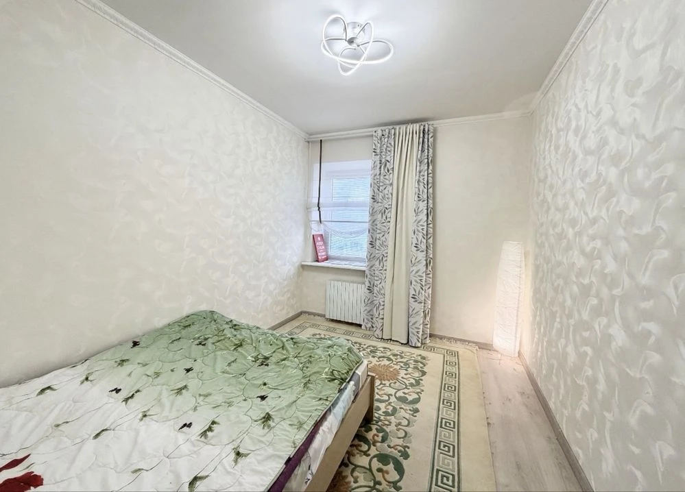 Продаж 3-кімн квартири у котеджі по вул Весніна без %