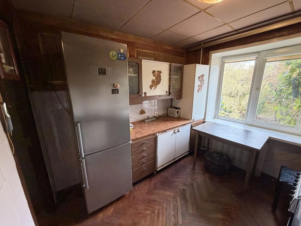 Продаж 3кім. з кладовою та підвалом