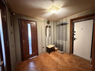Продаж 3кім. з кладовою та підвалом
