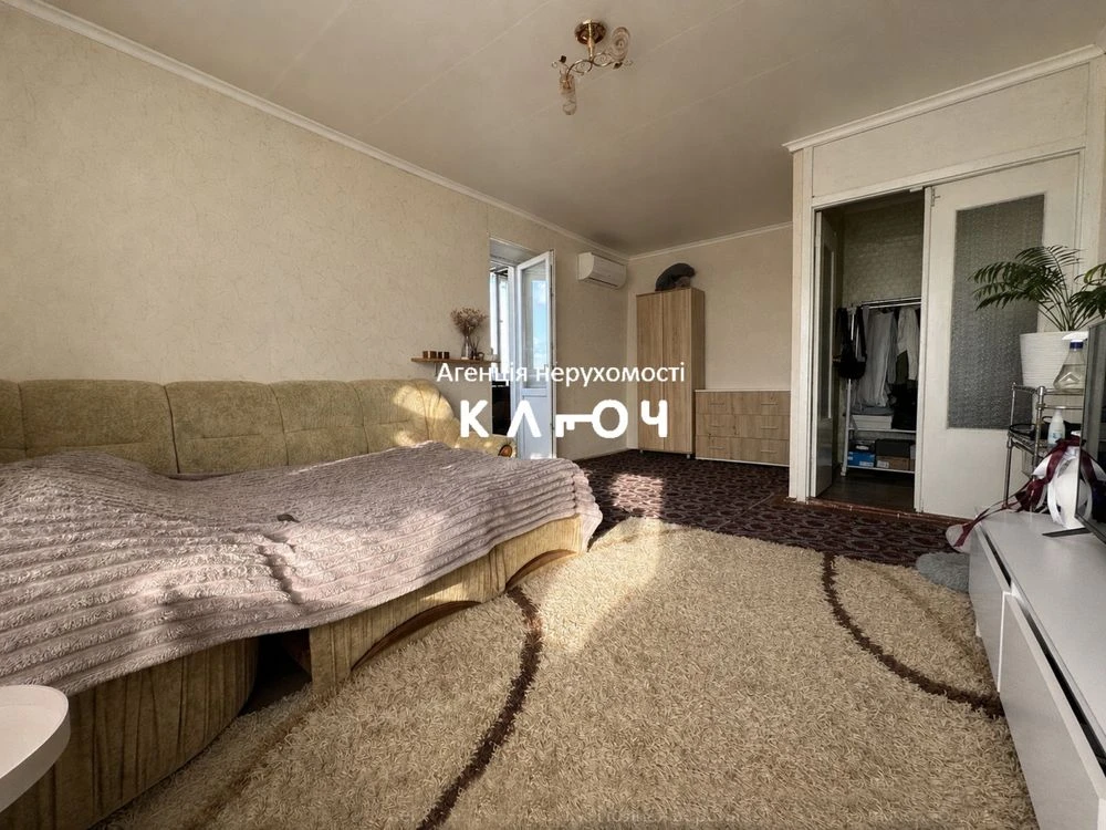 Продаж 1к квартири, ресторан Ча ча
