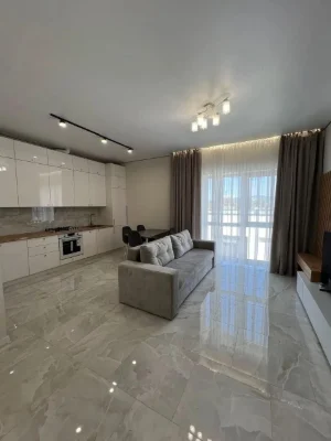 Продаж 1.5 кім з газом в клубному будинку
