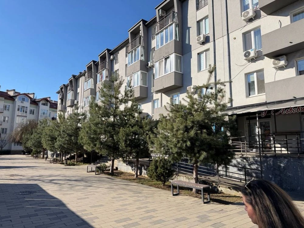 Продаж 2кім |вул Гвардійська| 78м2|+ Кладовка