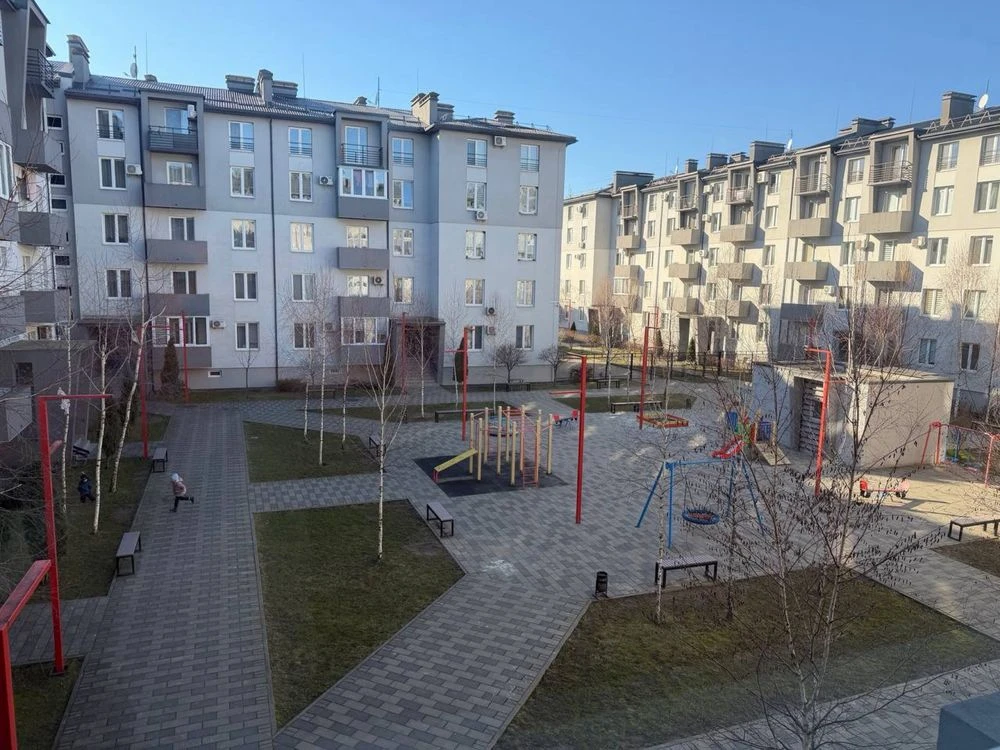 Продаж 2кім |вул Гвардійська| 78м2|+ Кладовка