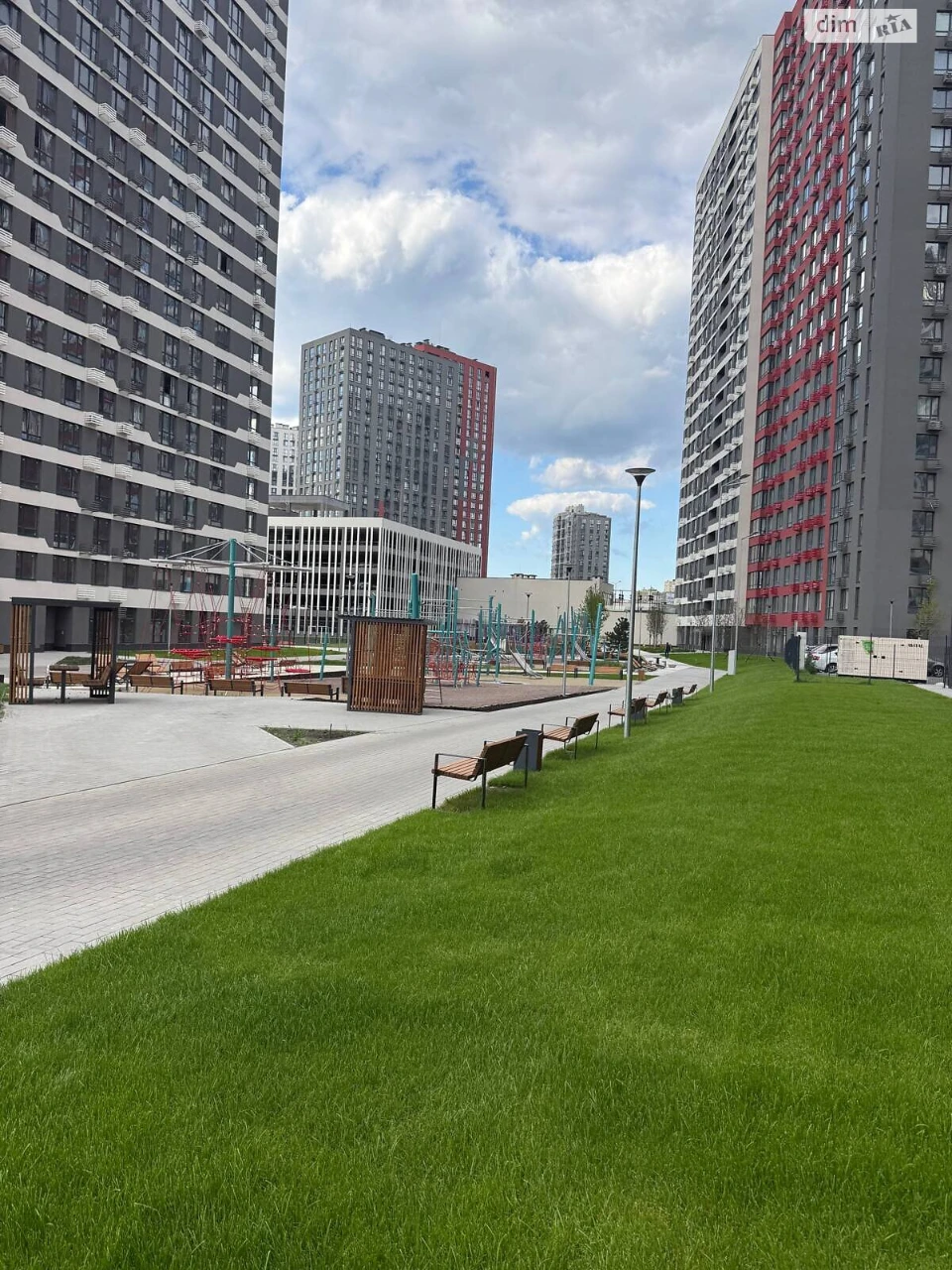 Продаж Квартира Подільський