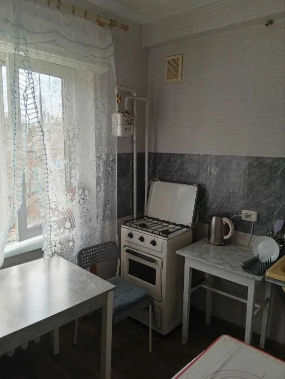 Продам 1 квартиру правий берег