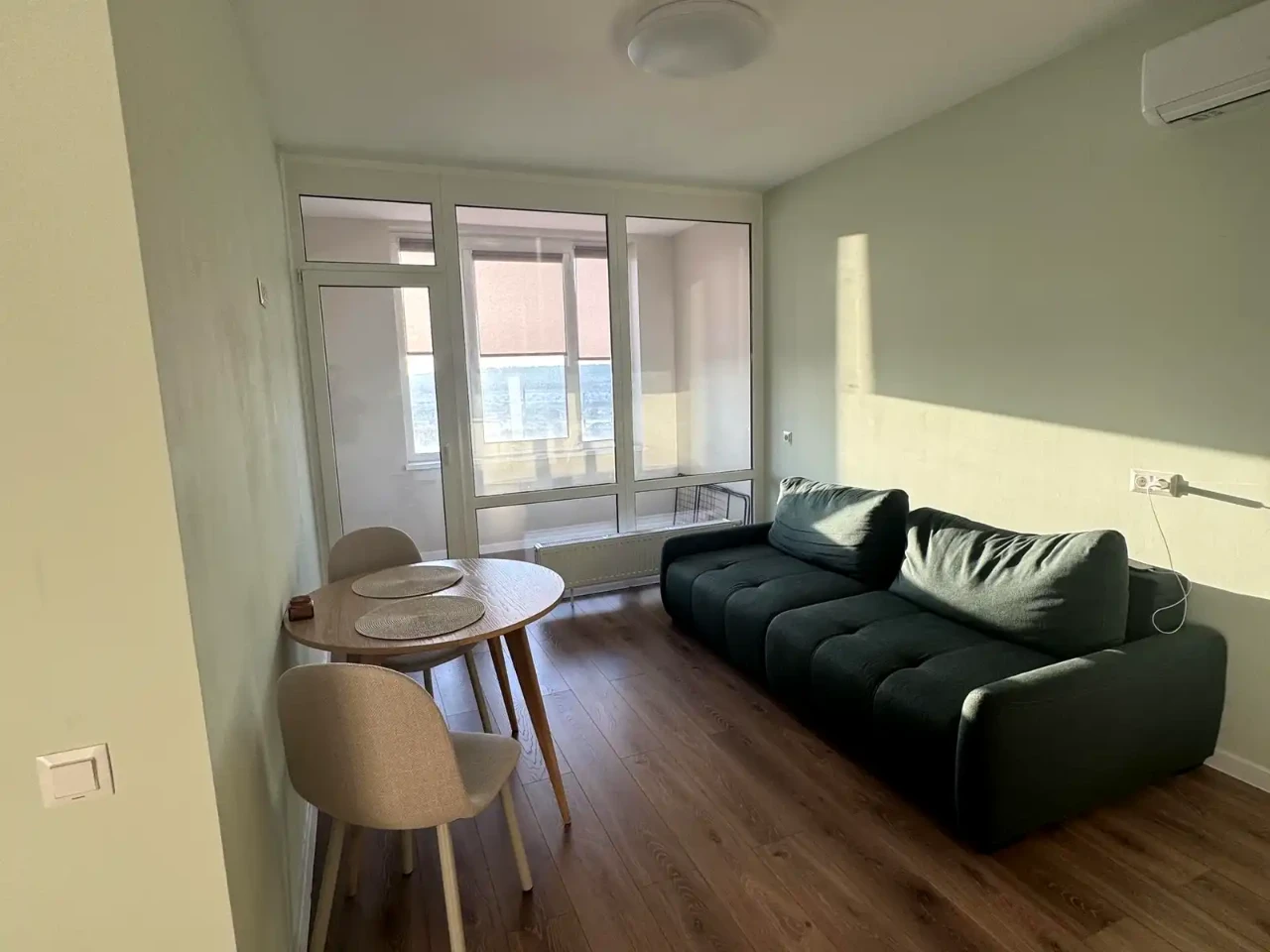 Оренда квартири 1-кімн. 43 м² 4/25 пов.