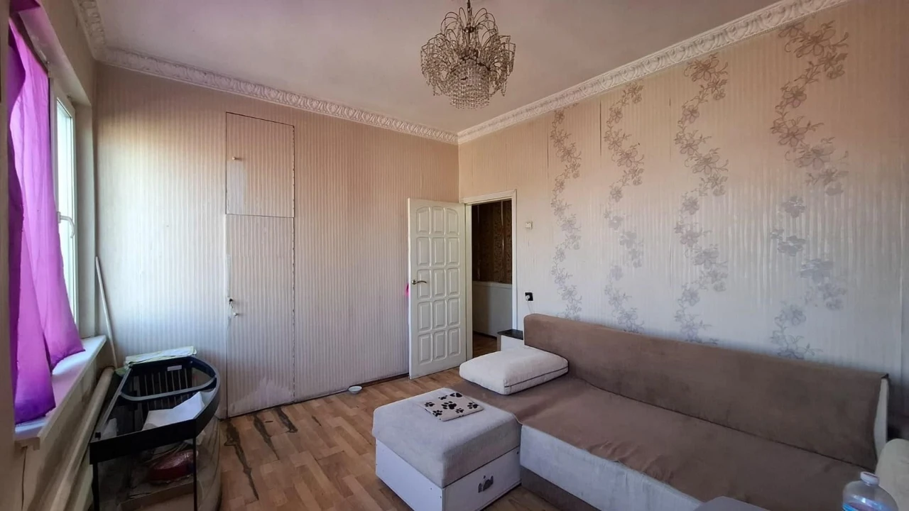 Продам будинок (дом), Журавлівка, метро Київська.