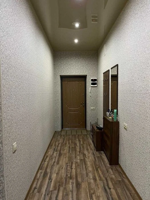 I am selling my own apartment in a new building.