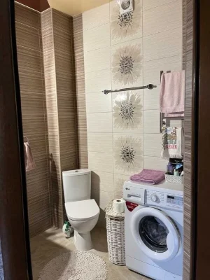 I am selling my own apartment in a new building.