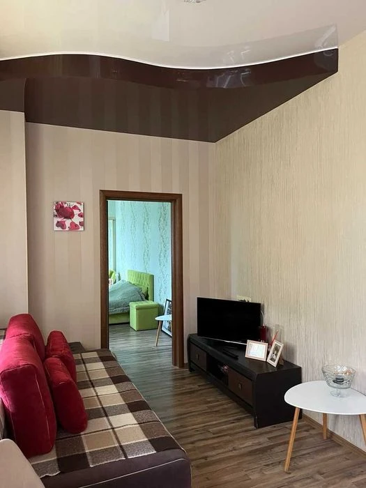 I am selling my own apartment in a new building.