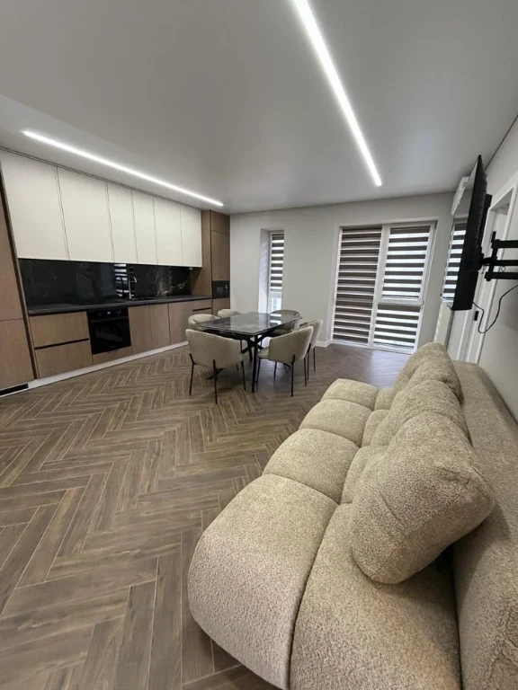 Продаж 2-ох кімнатної квартири ЖК West Towers м.Ужгород вул.