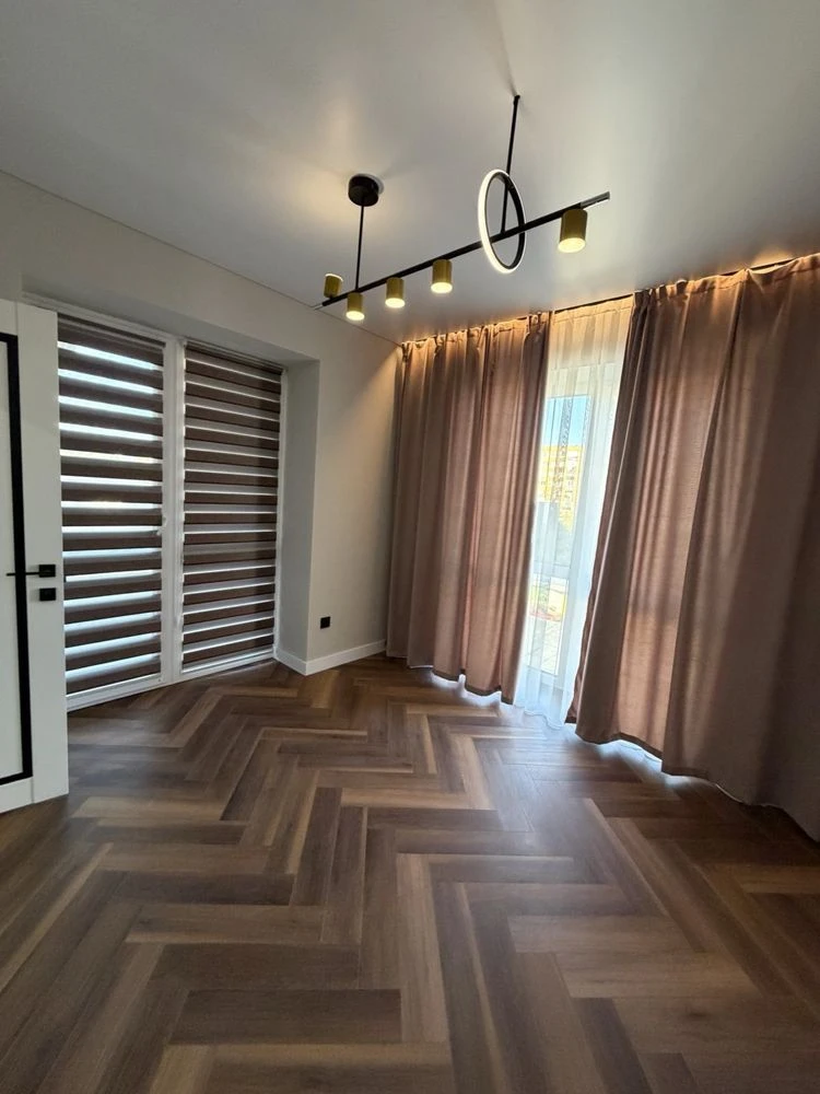 Продаж 2-ох кімнатної квартири ЖК West Towers м.Ужгород вул.
