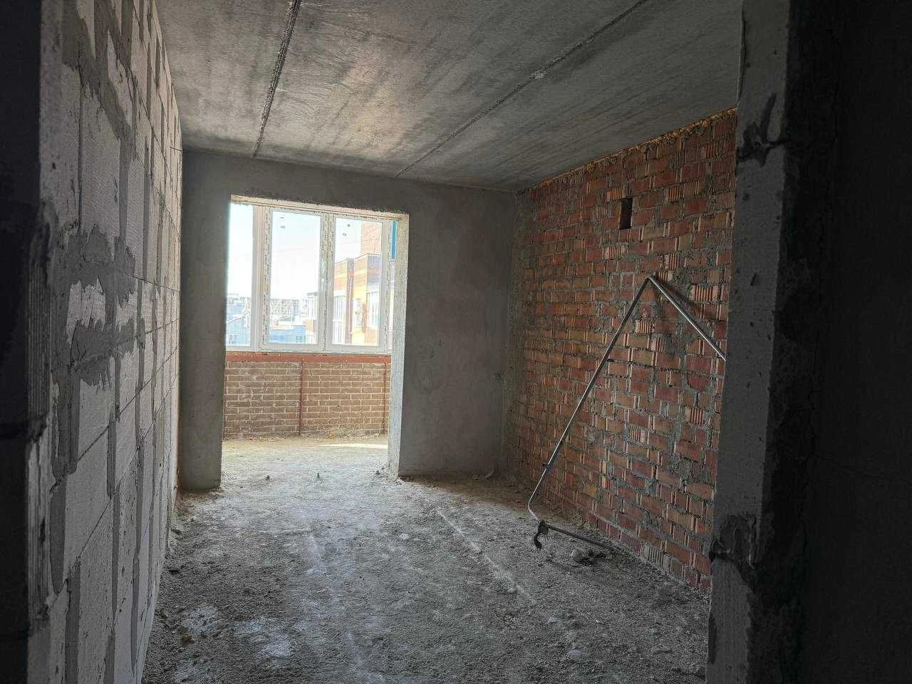 Продам  квартиру в Новобудові (центр)