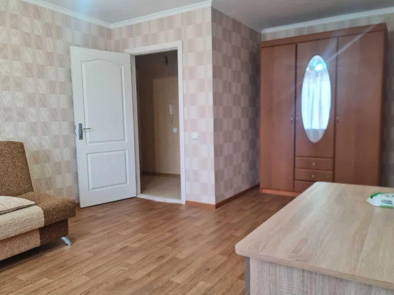 Продамо квартиру 1-кімнатну 34м2 Харківська 22
