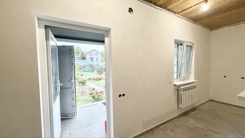 Продаж затишного заміського будинку - новобудова