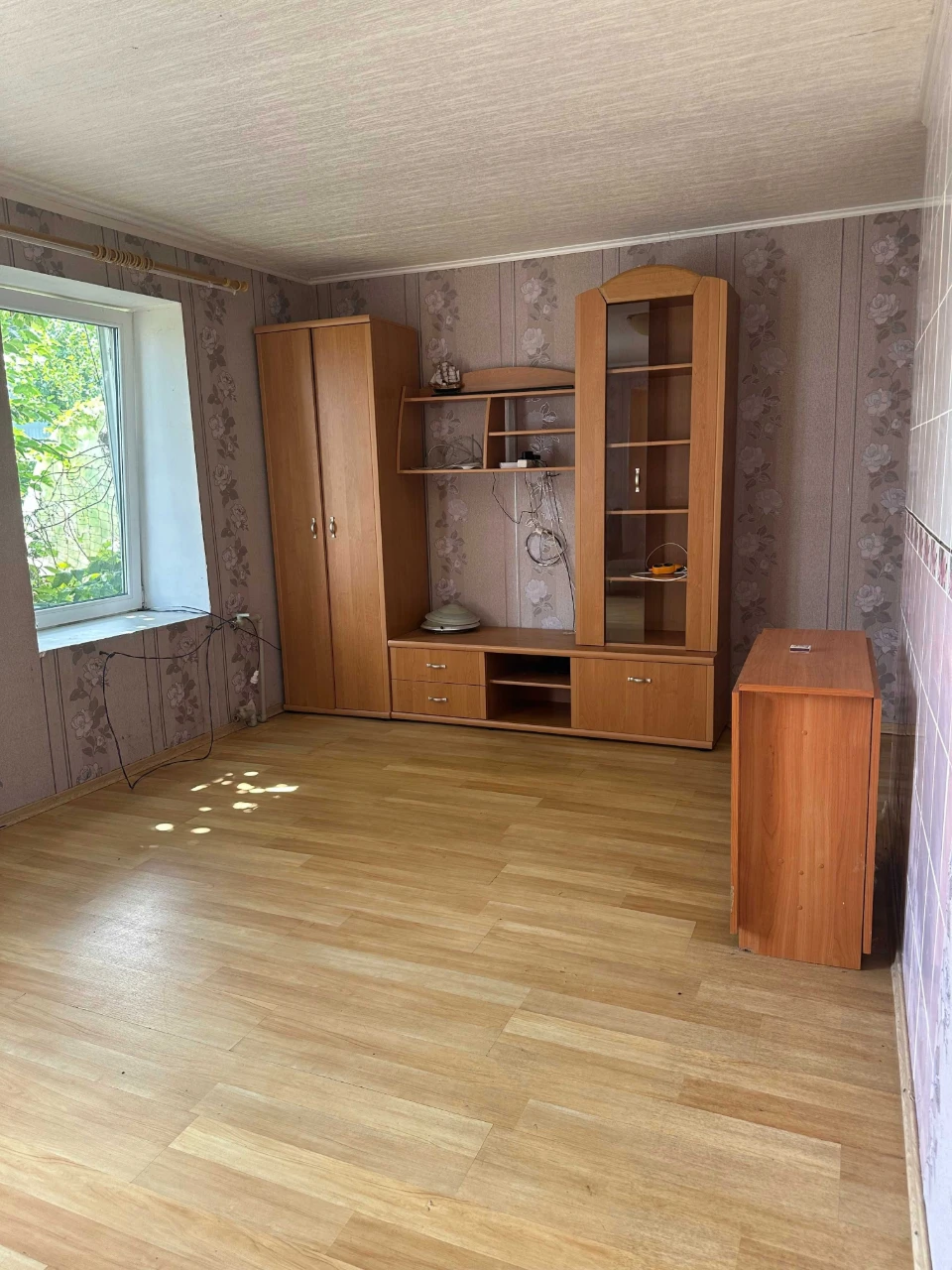 Продам будинок зі  зручностями  центральний район  .