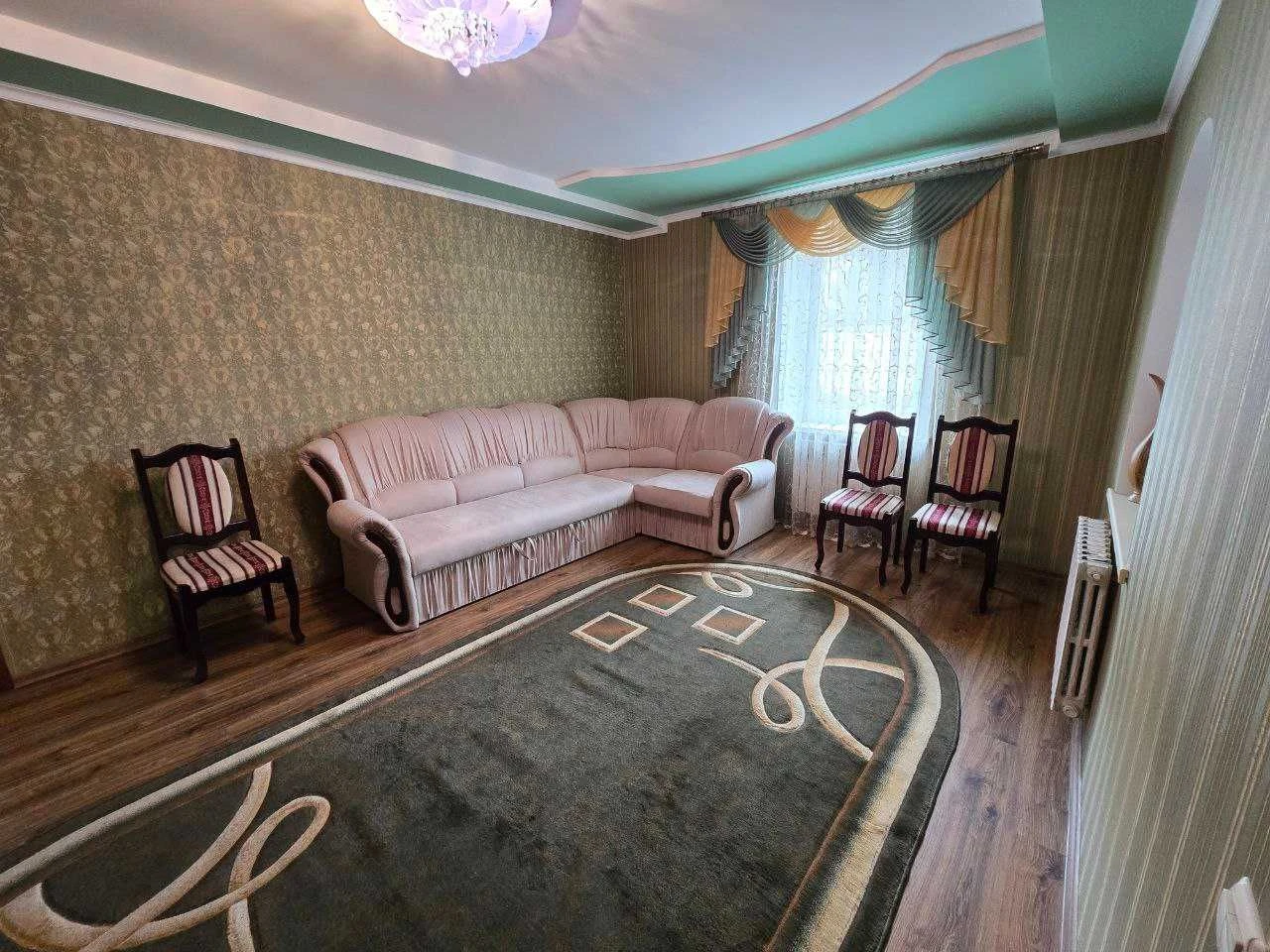 Продаж будинку на Юрівці
