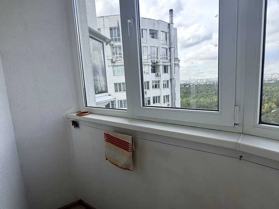 Квартира. Київ, Світла вул.