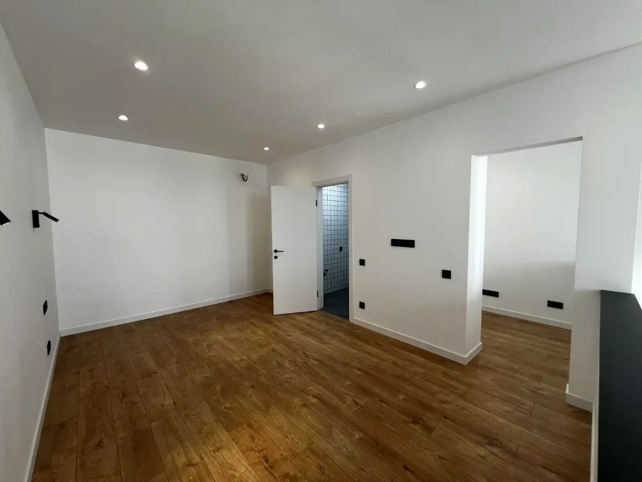 Оренда квартири 2-кімн. 62 м² 26/26 пов.