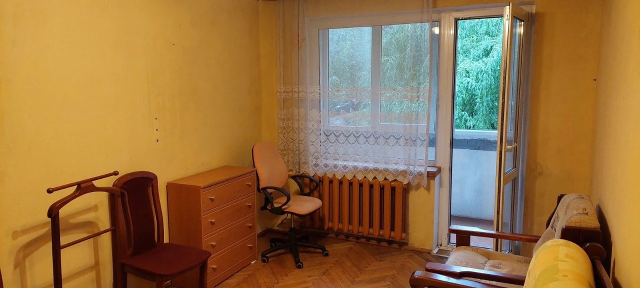 Продам 1 кімнатну квартиру по вул Тролейбусній