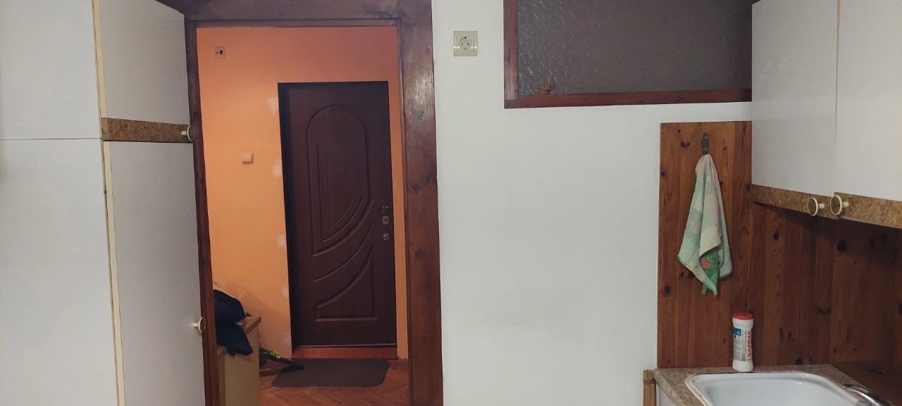 Продам 1 кімнатну квартиру по вул Тролейбусній