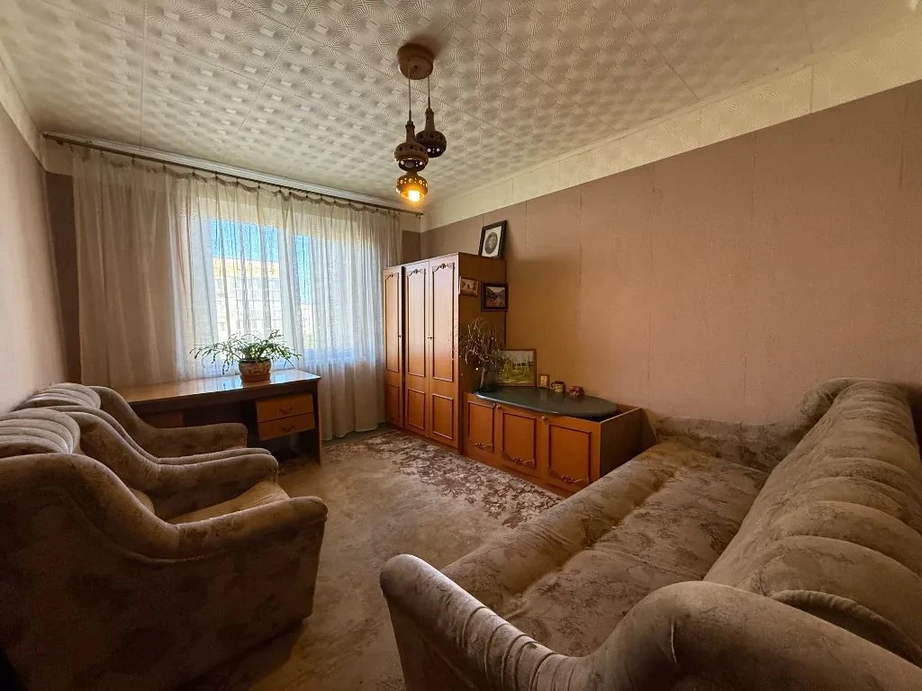 Продам 3-кімнатну квартиру, Покровський