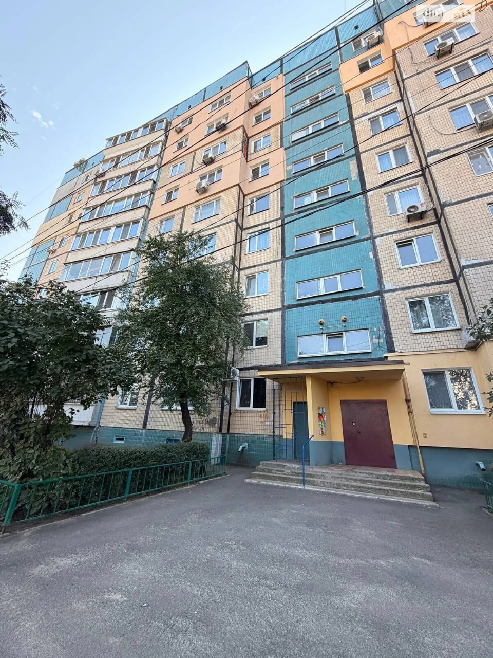 Продаж Квартира Ломівський