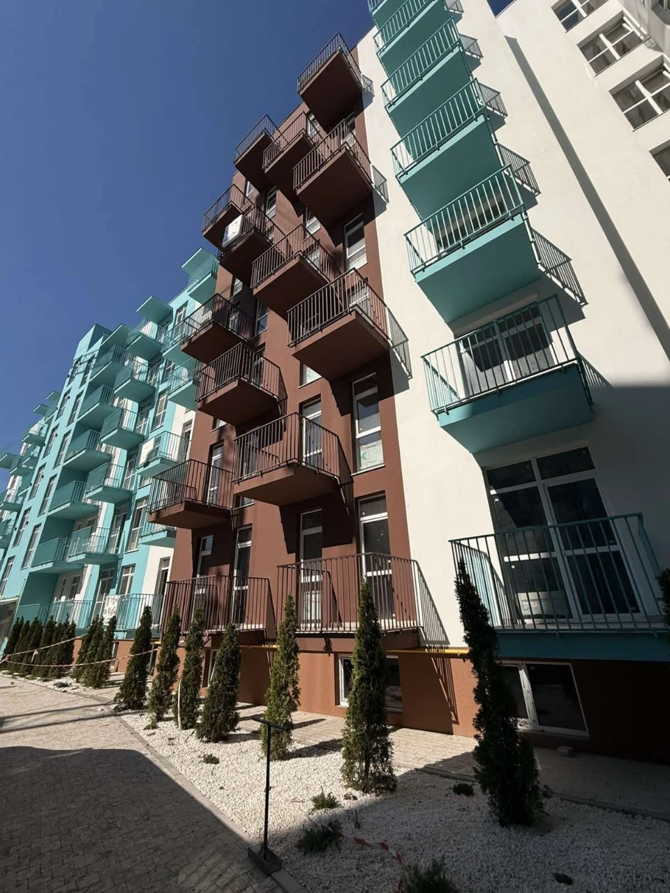 2 кімн. квартира на Бочарова, Газ