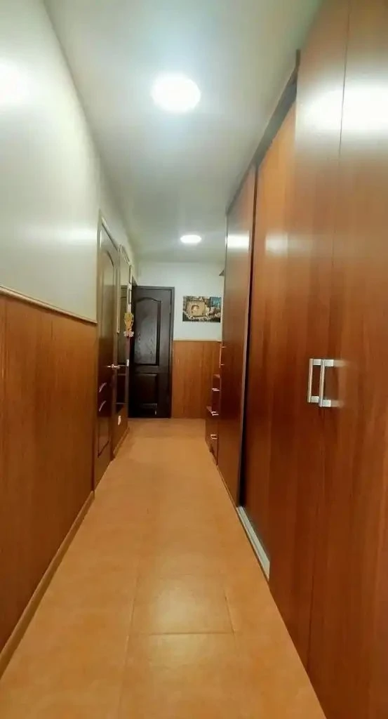 Продам 3к квартиру з автономним газовим опаленням/Новокодаць