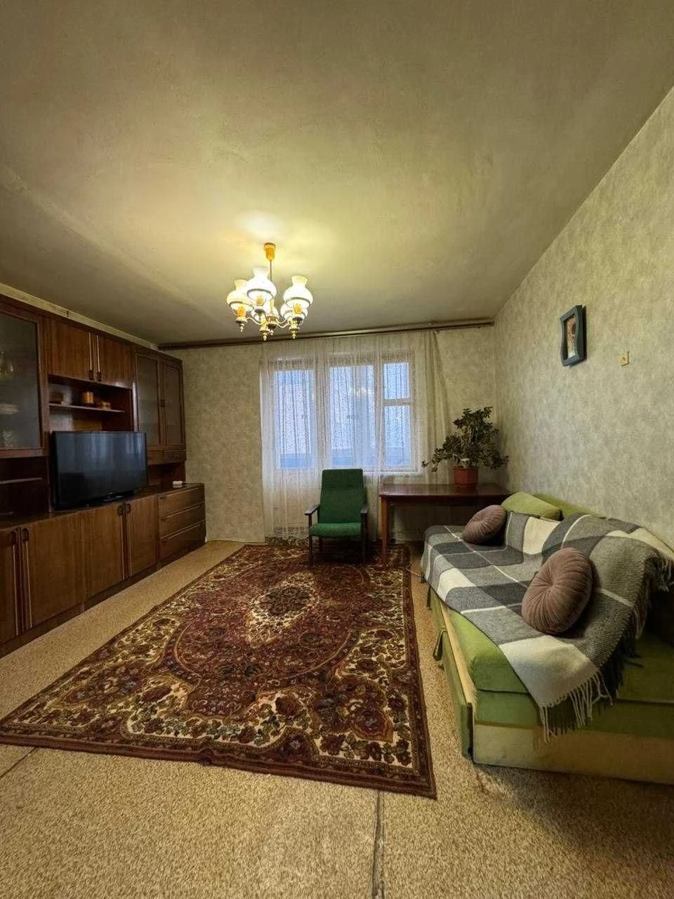 Продам 1 комн квартиру на Таирово большой площади  спецпроек