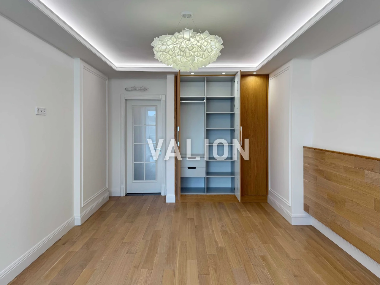 Продаж двокімнатної квартири 85,8 кв. м ЖК Podil Plaza & Res