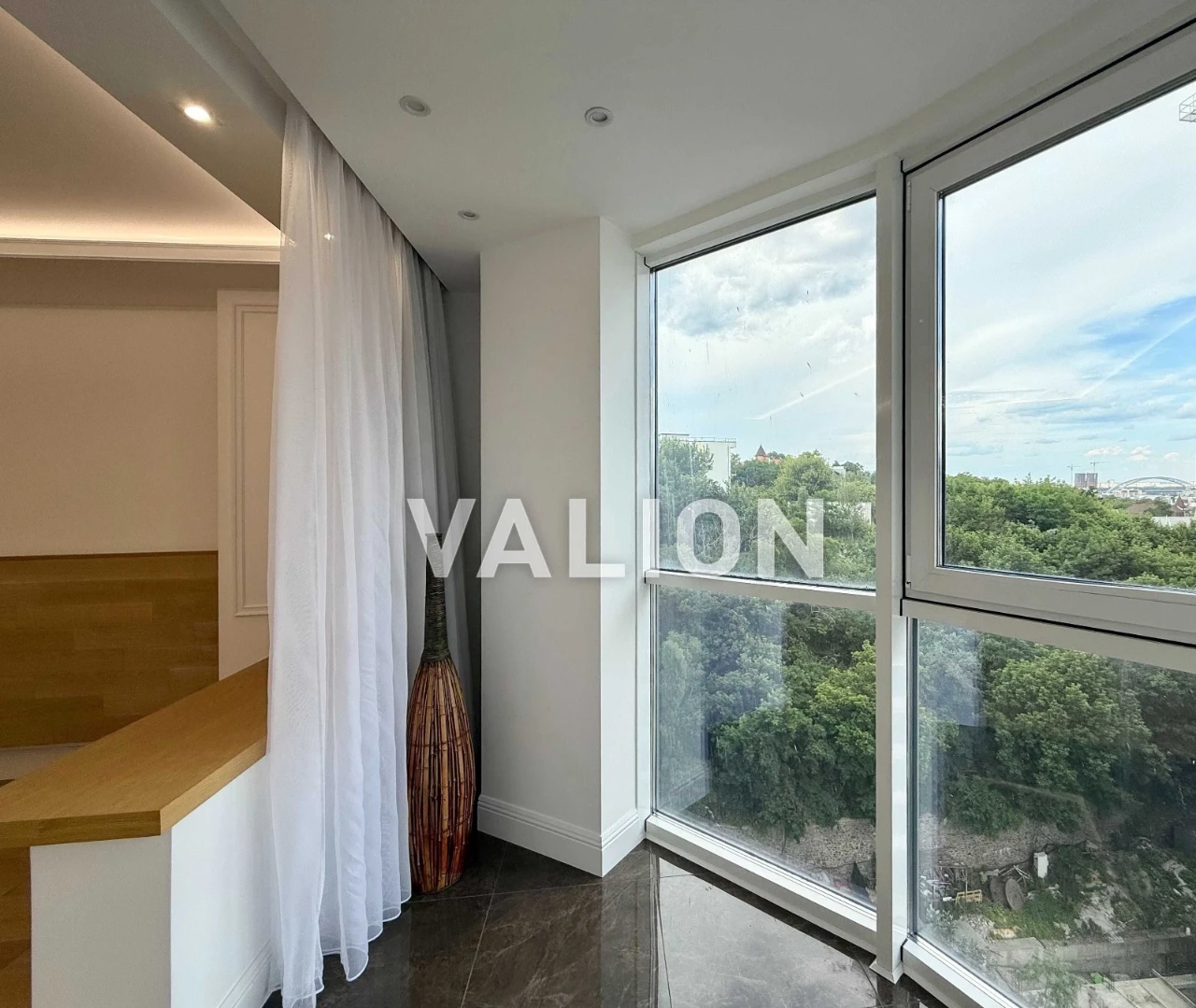 Продаж двокімнатної квартири 85,8 кв. м ЖК Podil Plaza & Res