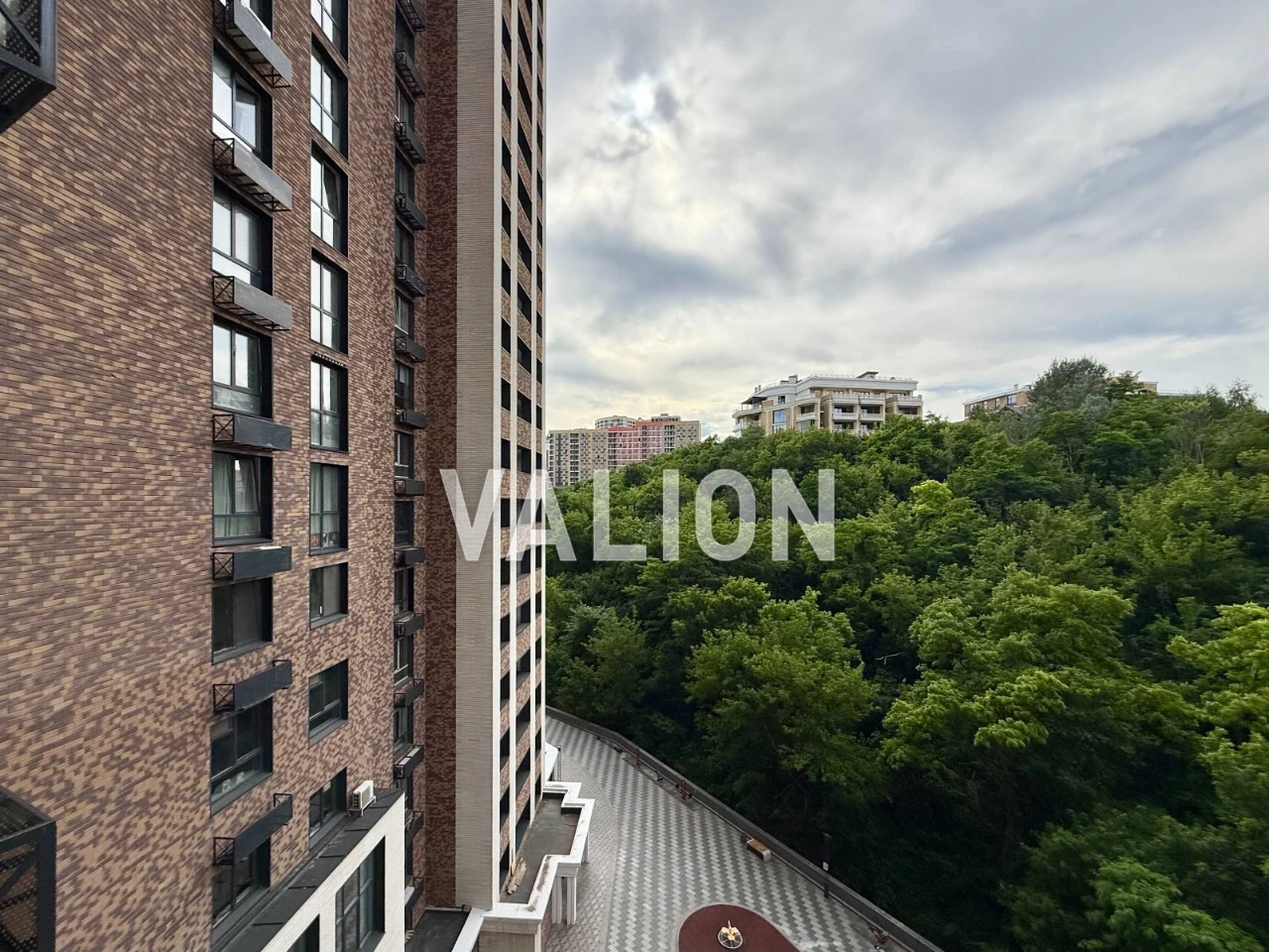 Продаж двокімнатної квартири 85,8 кв. м ЖК Podil Plaza & Res