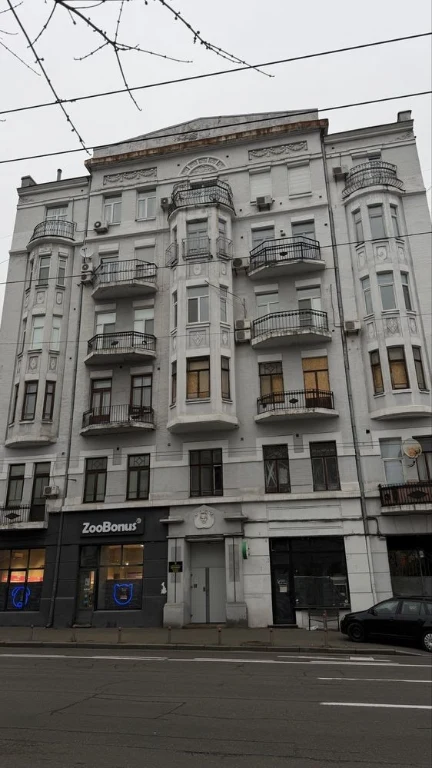Саксаганського 58, престижний відреставрований царський буди