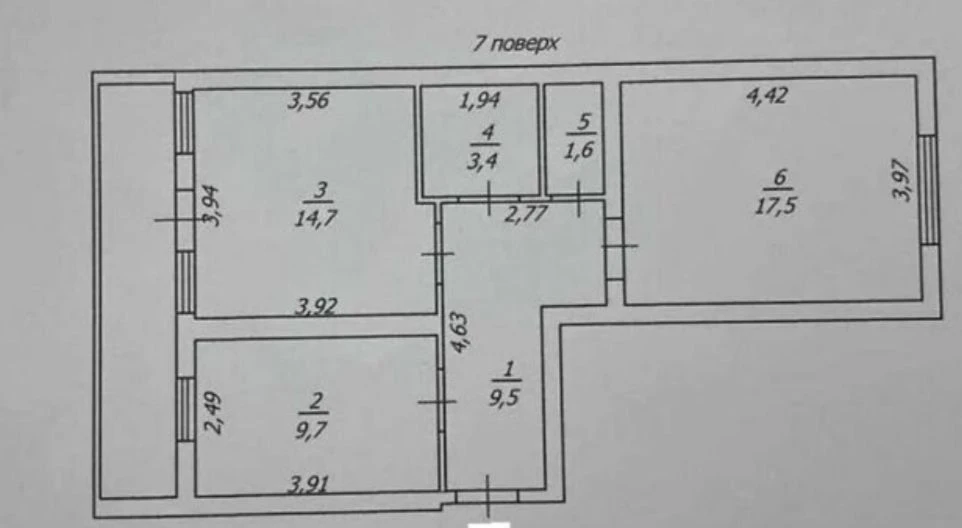 2 х комнатная квартира  в историческом центре .63 м.кв. дом