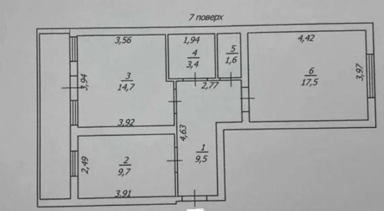 2 х комнатная квартира  в историческом центре .63 м.кв. дом