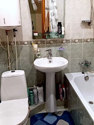 1к квартира Бородинский мкрн, 1 этаж, не торцевая