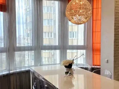 Квартира. Київ, Урлівська вул.