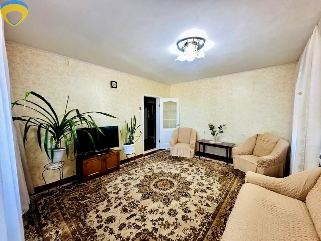 Продаж квартири 4-кімн. 90 м² 11/16 пов.