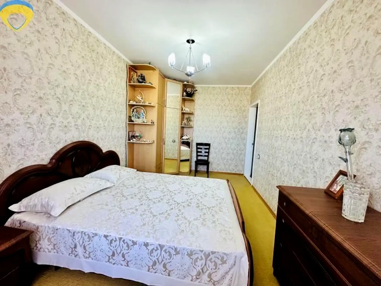 Продаж квартири 4-кімн. 90 м² 11/16 пов.