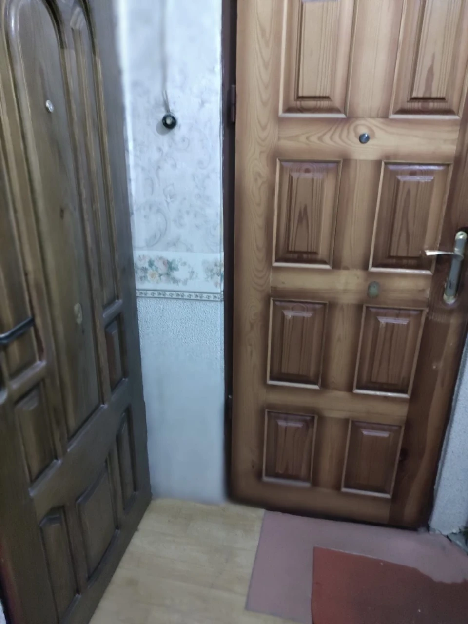 Двухкомнатная квартира на Лазурной.
