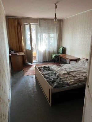м. Бориспільська парк Партиз. Слави Продається роздільна 3 к