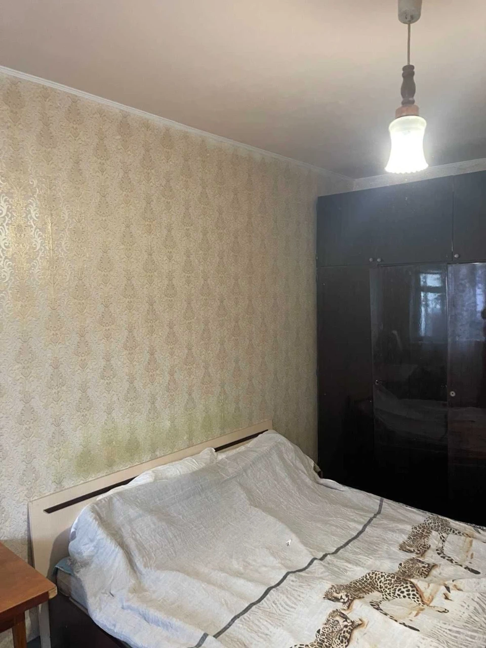 м. Бориспільська парк Партиз. Слави Продається роздільна 3 к