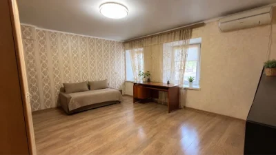 Новосельского Новый Рынок 3 ком 78 м2 АГВ Отличное Состочние