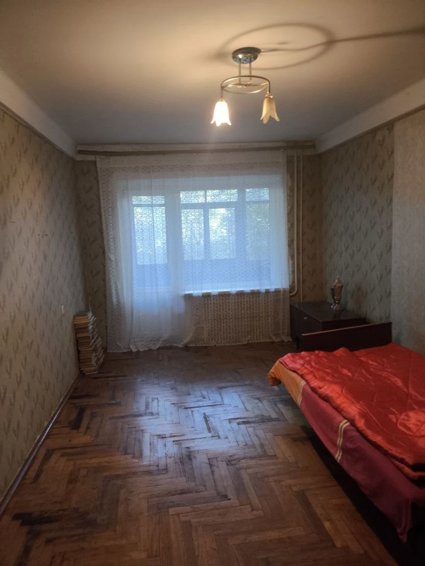 Продаж 3 кім.кв. по вул Євпаторійській
