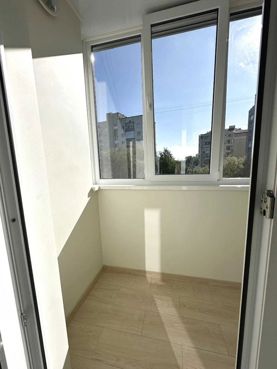 3 кімнатна квартира 101 м² з ремонтом Личаківський район