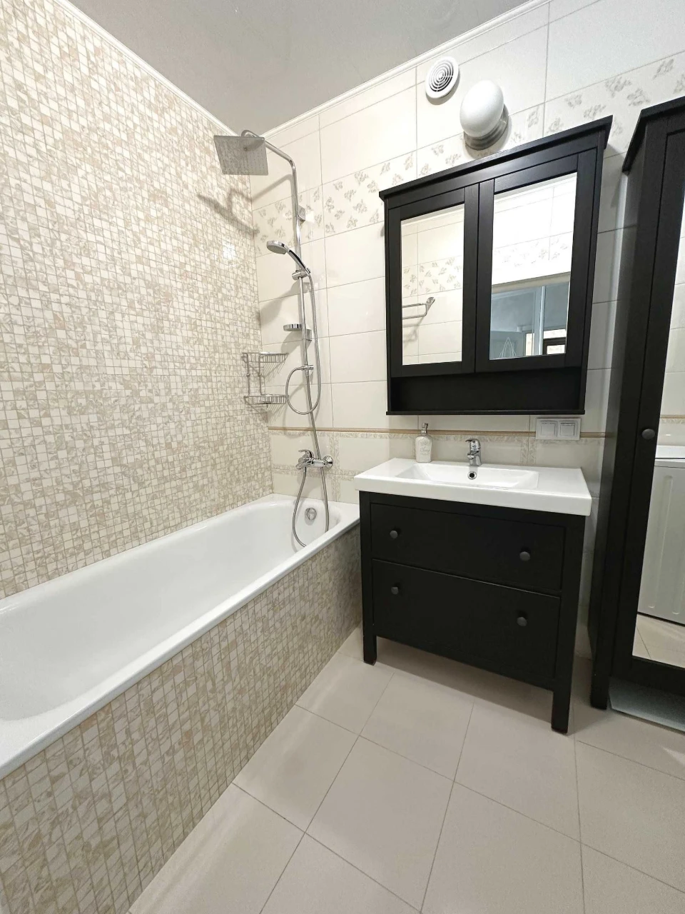 3 кімнатна квартира 101 м² з ремонтом Личаківський район