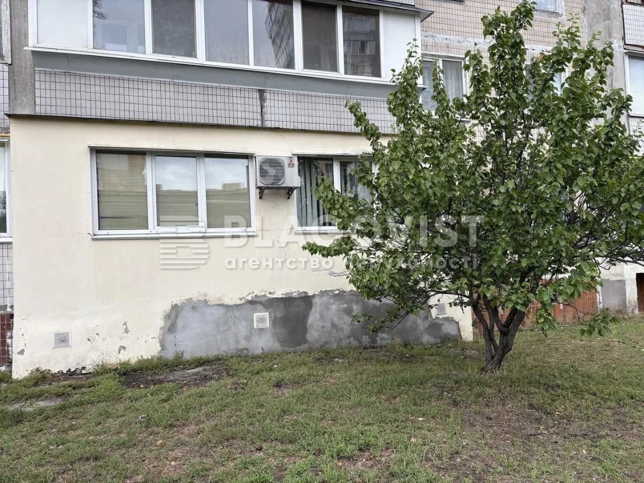 Продаж квартири Північна, 54Г метро Героїв Дніпра Оболонь